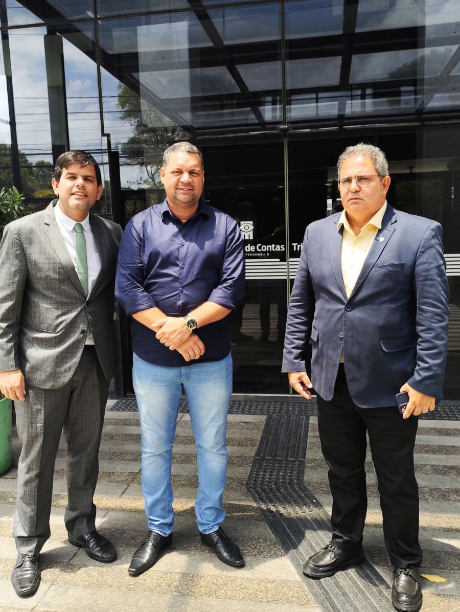 Presidente da Câmara de Carpina e equipe visitam Tribunal de Contas em busca de boas práticas